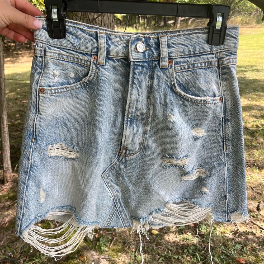 Zara mini skirt-never worn